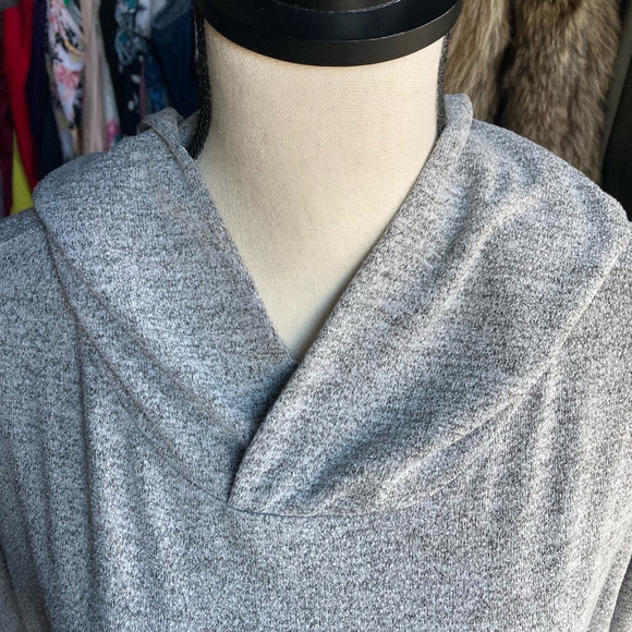 Women's Gap Hoodie, M Petite, Grey - Picture 2 of 6